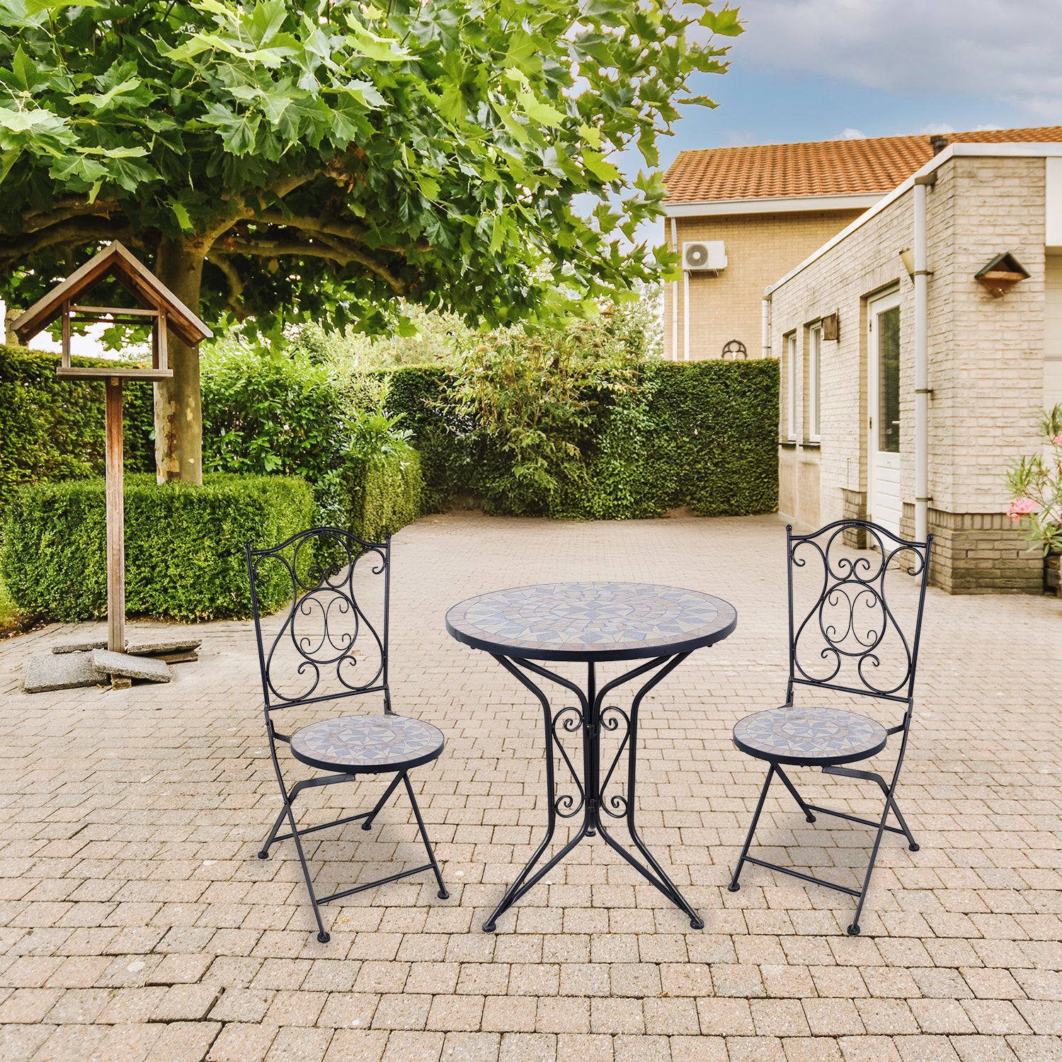 VESTIAMO CASA GIARDINO - Set giardino Bistrot tavolo rotondo 60 cm e 2 sedie in metallo Nero e Top in ceramica Effetto Mosaico